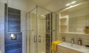 Dusche, Haartrockner