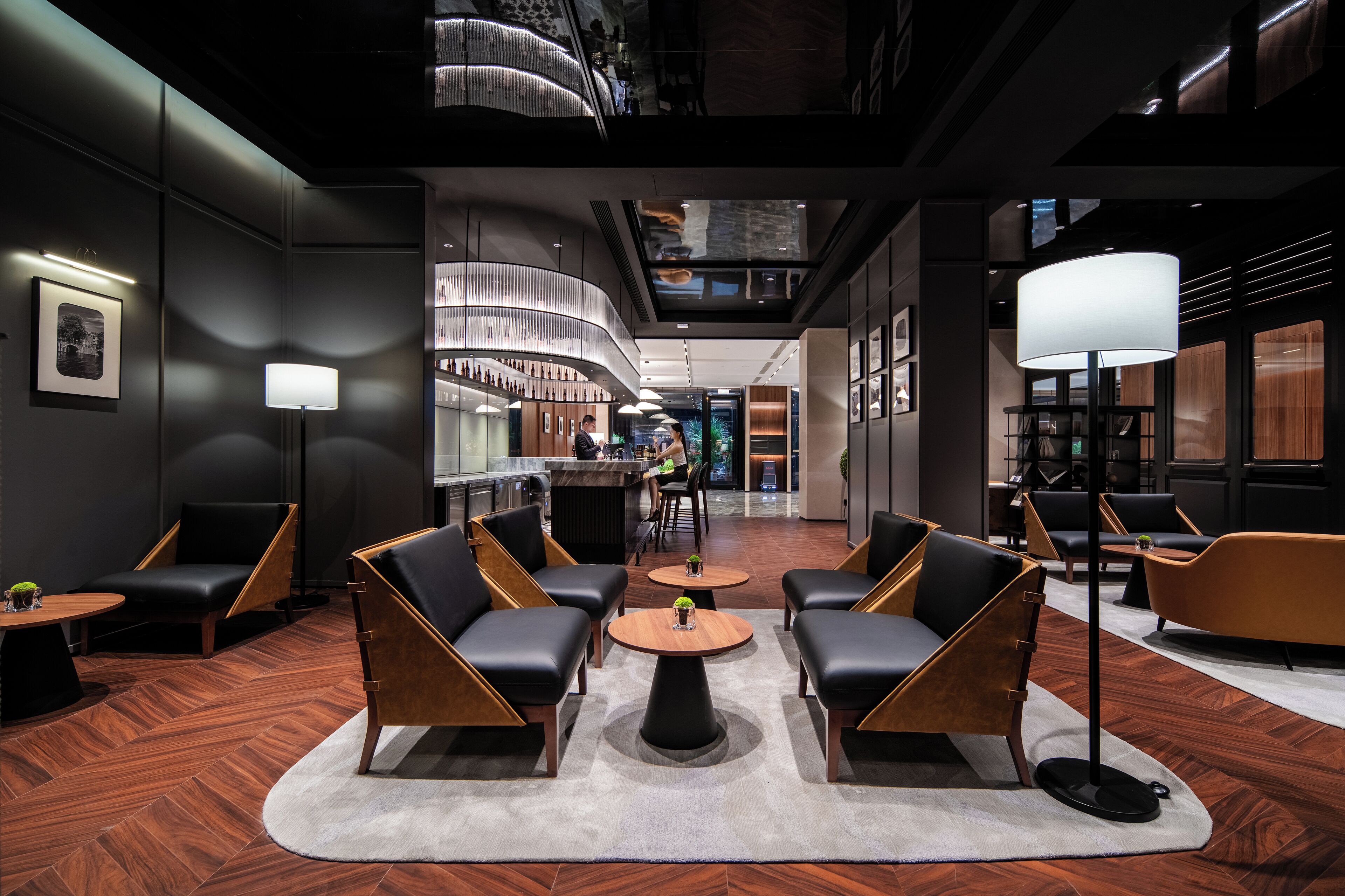 Lobby lounge