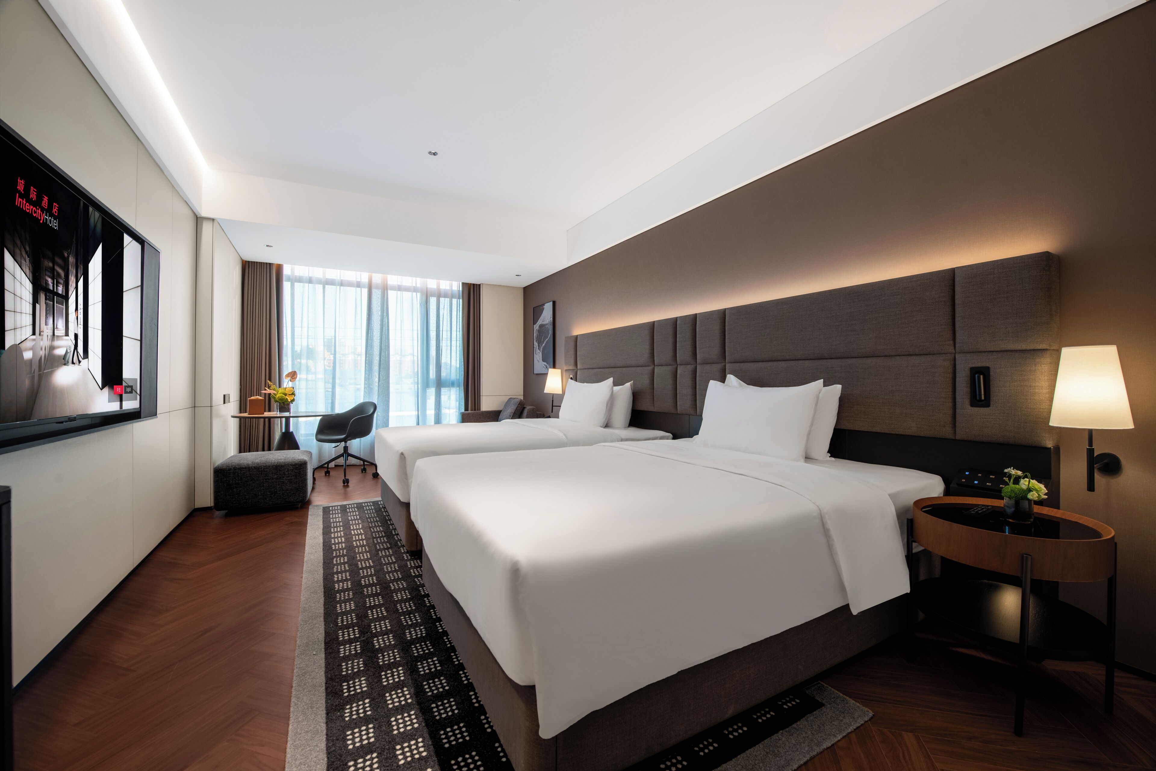 Comfort Twin Room, City View