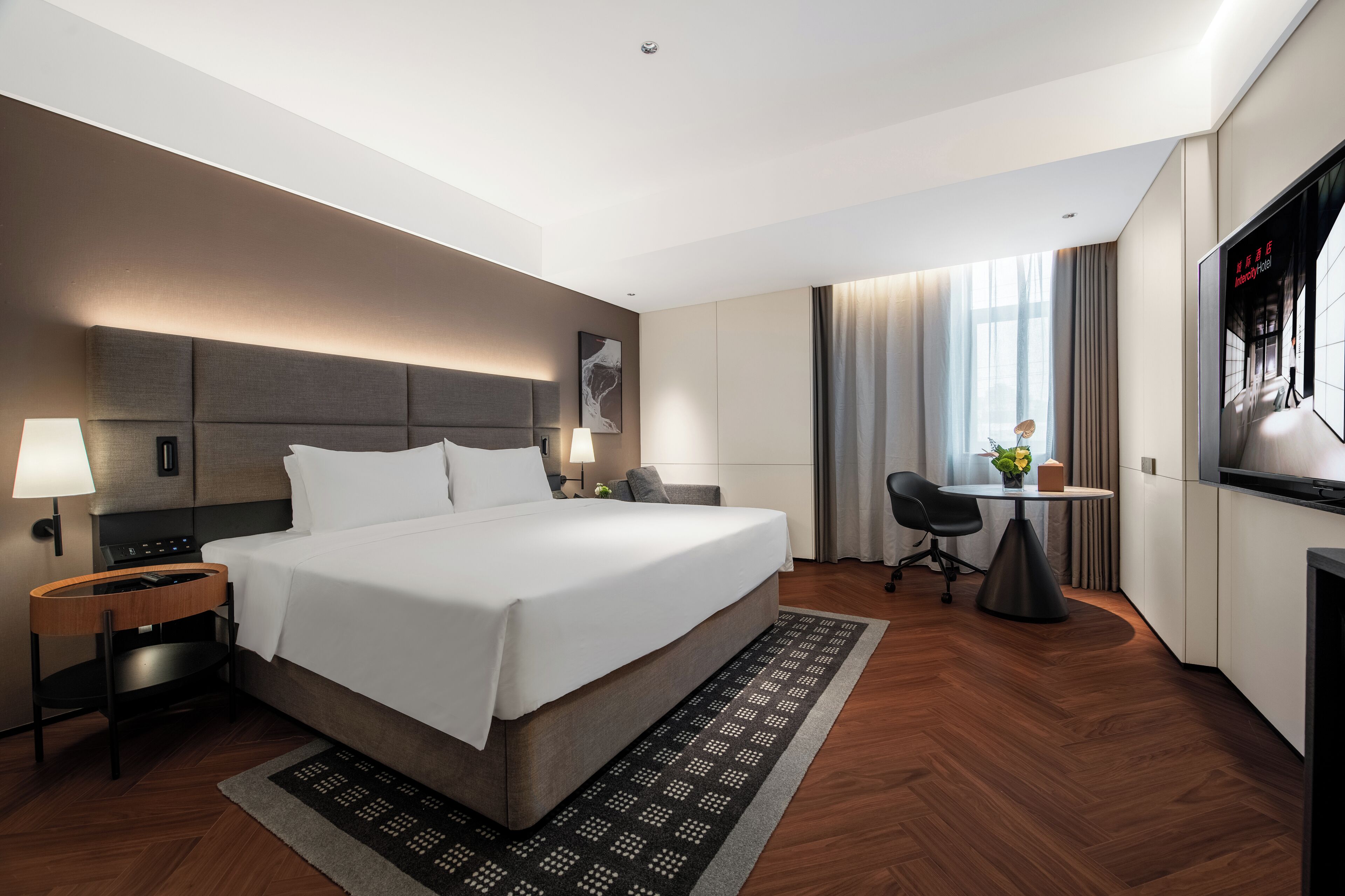 Comfort Double Room, City View