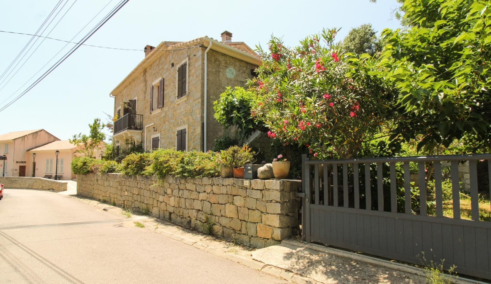 Fachada