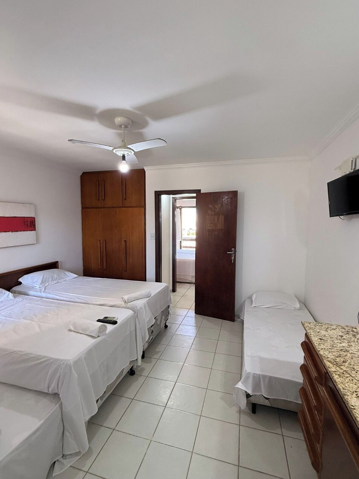 2 bedrooms, WiFi, bed sheets