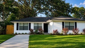 Unclassified image, 4 of 14, button -  Spacious 4-bedroom Houston Retreat Near NASA, Downtown & Galveston Cruises (Houston)