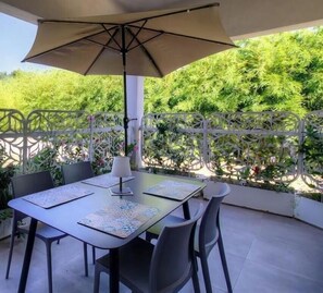 Servei de restauració a l'aire lliure