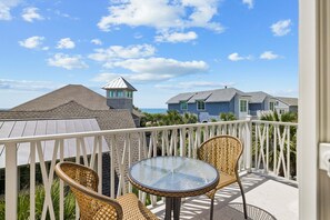 Property grounds - New Luxury Beach Retreat | Pool, Spa & Walk to Ocean (Hilton Head Island)