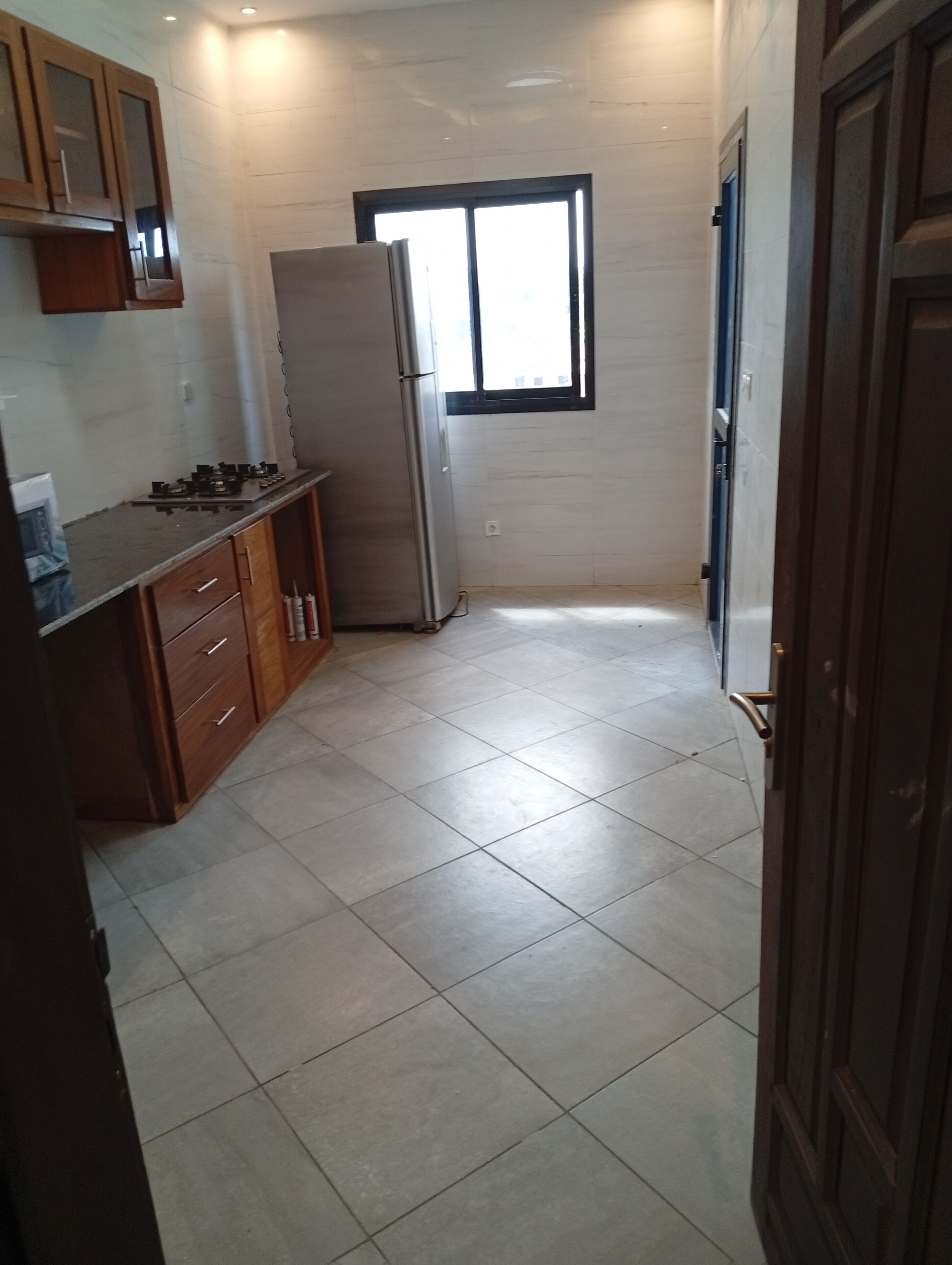 Deluxe Penthouse, 3 Bedrooms, Kitchen, City View | Private kitchen | Full-sized fridge, microwave, oven, stovetop