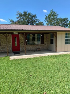Exterior - “CYPRESS HAVEN”
Entire Blountstown Home (Blountstown)
