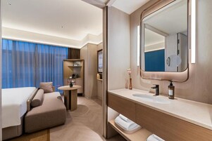 Superior Single Room | Down comforters, memory foam beds, free minibar, desk