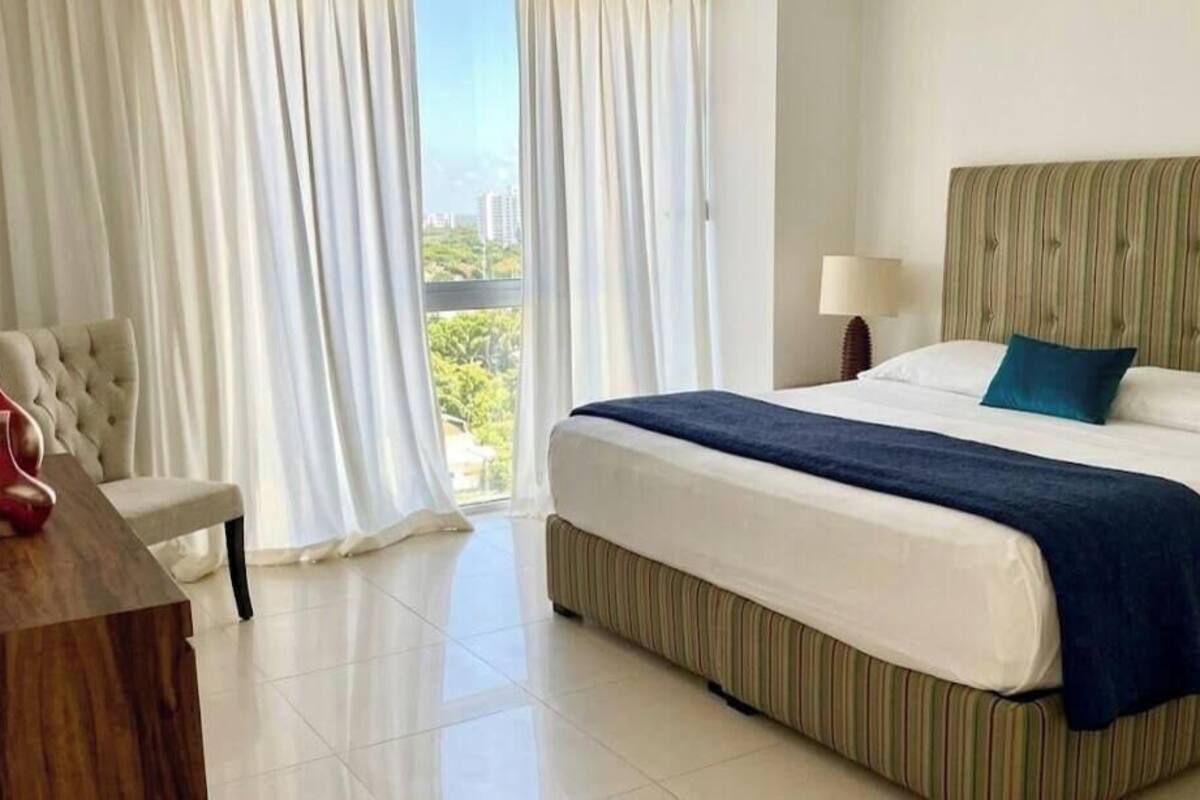 Deluxe-Apartment | Hochwertige Bettwaren, Zimmersafe, Schreibtisch