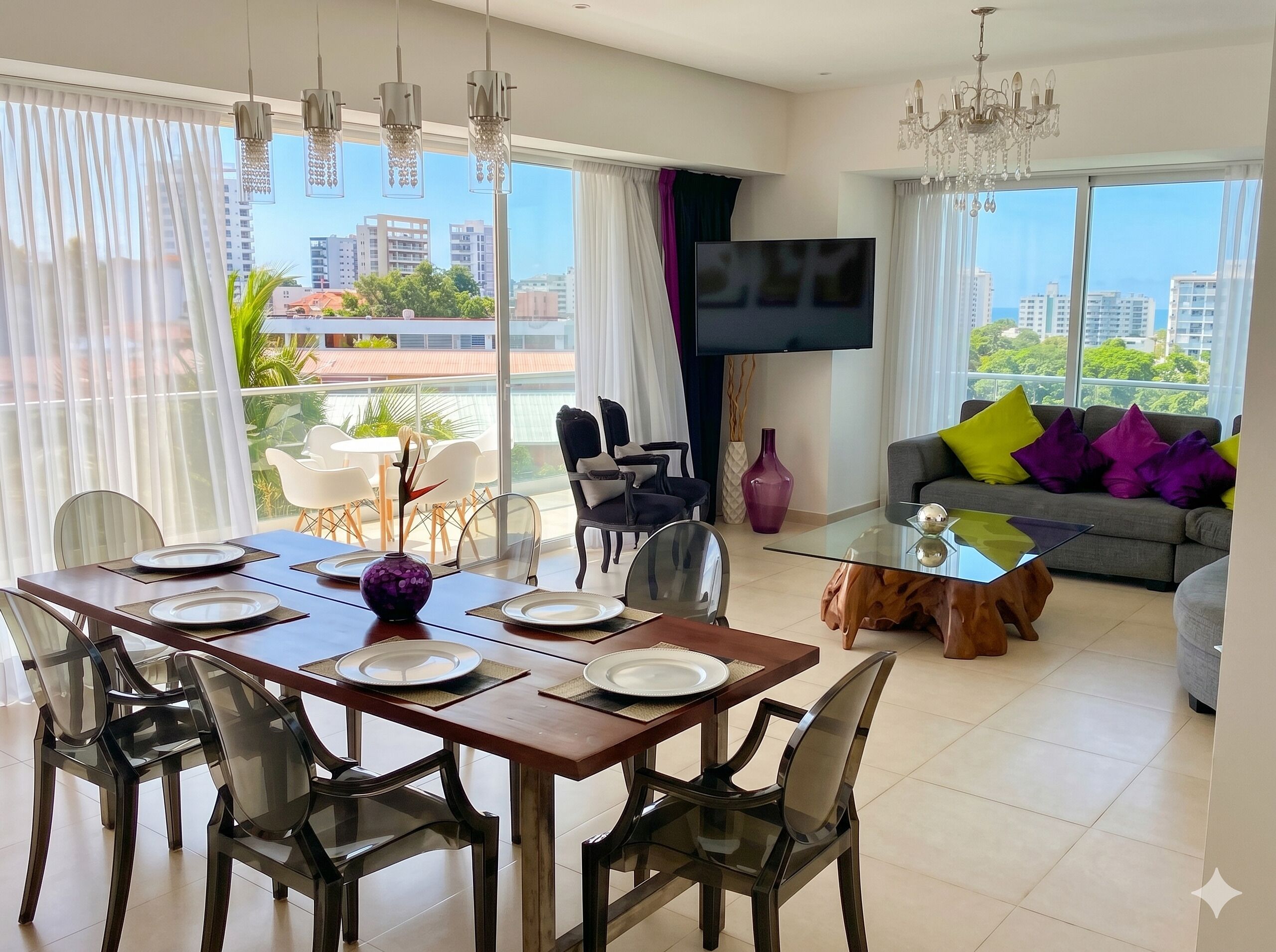 Luxury Apartment | Dining