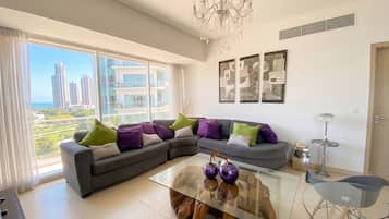 Luxury Apartment | Living area