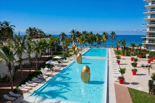 ICON Oceanview Retreat by Monyxbnb