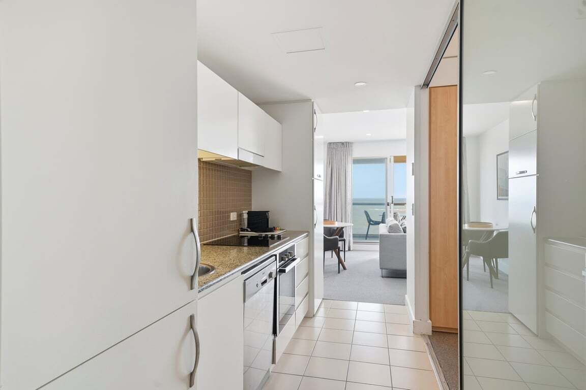 Oven, stovetop, dishwasher, toaster
