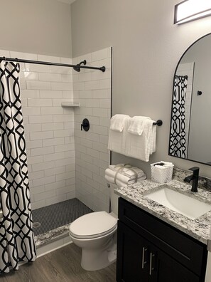 Bathroom - Luxury furnished duplex Villa close to Gulf in Spring Hill, Florida (Spring Hill)