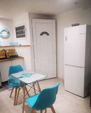 Dining - Vrbo Property (Sainte-Anne)