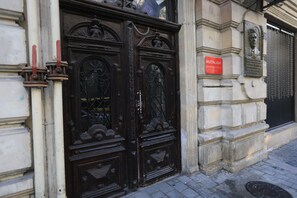 Exterior detail - Moonlight Boutique Hotel (Baku)
