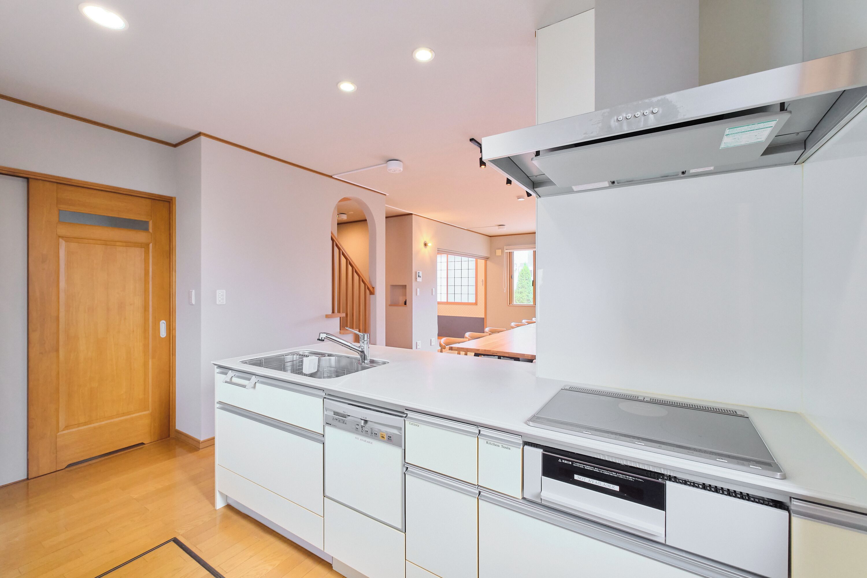 Deluxe House, Non Smoking (Include projector) | Private kitchen | Rice cooker, cookware/dishes/utensils, freezer