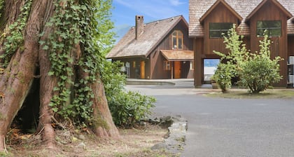 Waterfront Custom House in Lake Quinault Estate. Inside Olympic National Park.