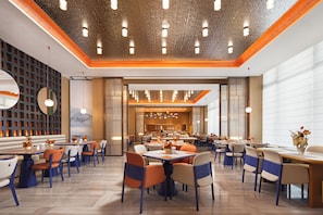 Dining - Hampton by Hilton Ningbo Xiangshan  (Ningbo)
