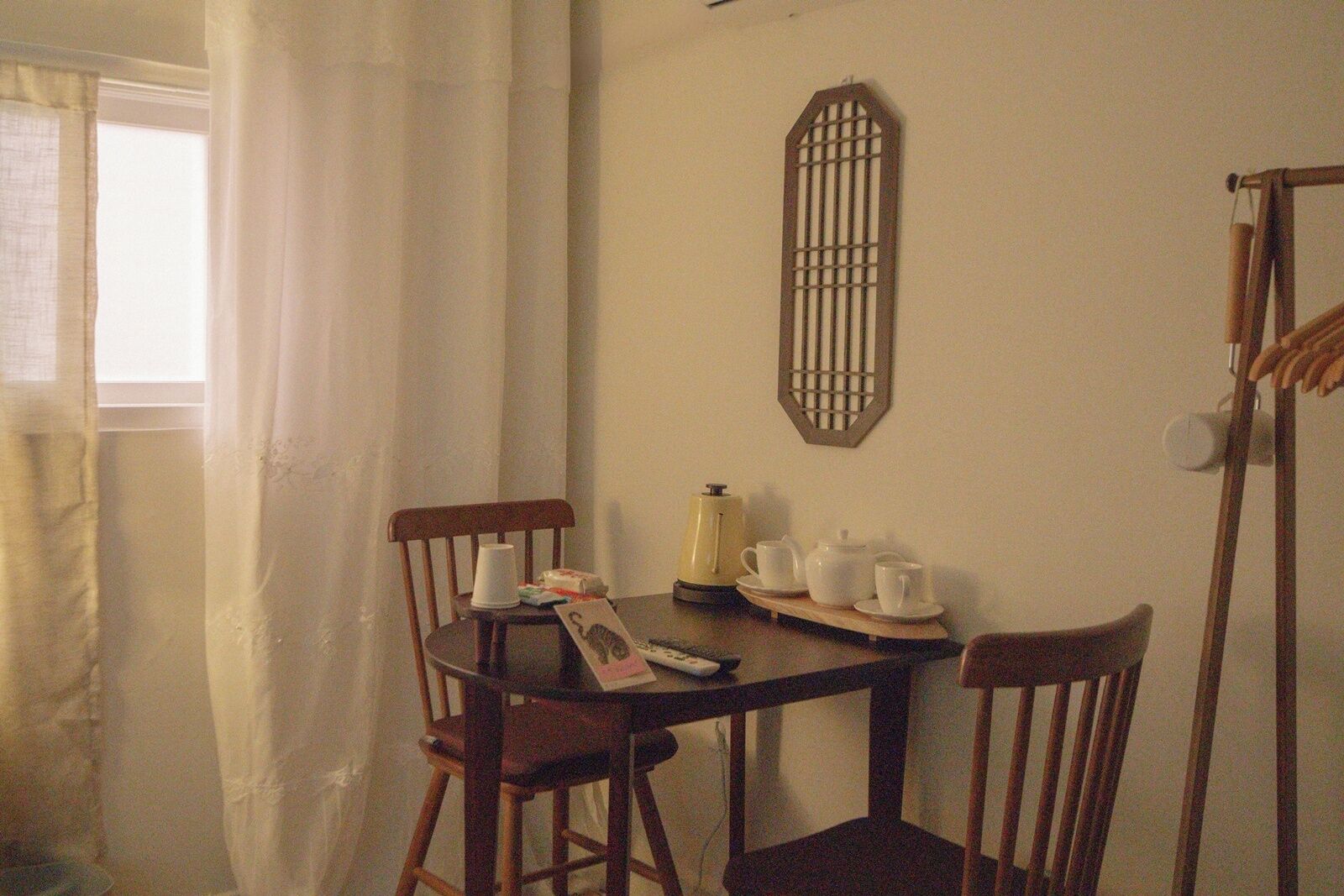 Standard Double Room | Dining