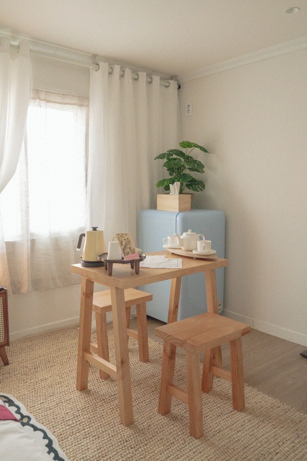Deluxe Double Room | Dining