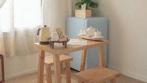 Phòng đôi Deluxe | Khu ăn uống