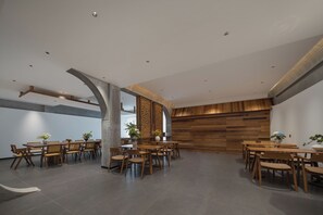 Dining - Yuechuang Banshandu Homestay (Fenghuang)
