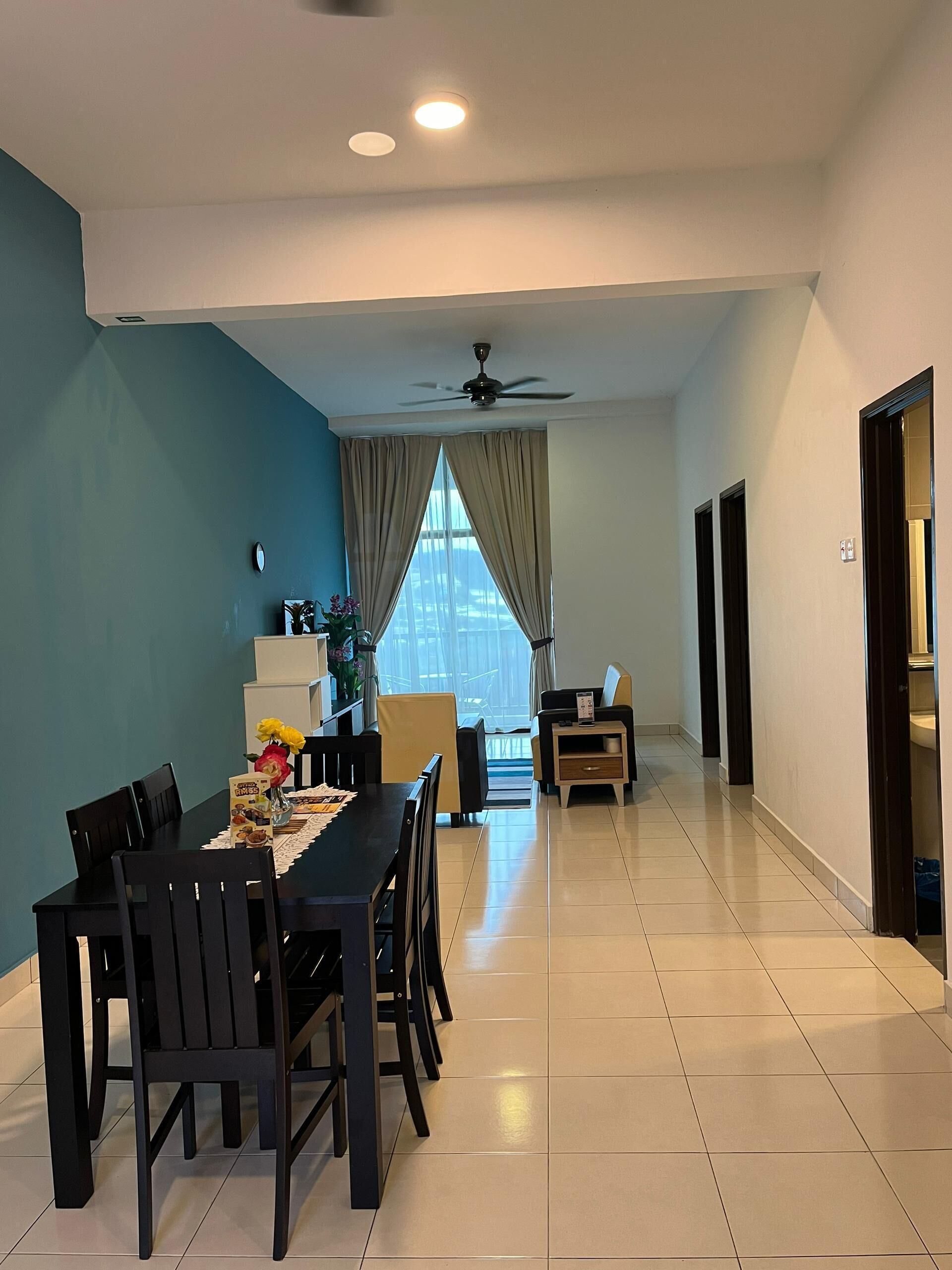 Appartamento Standard, balcone, vista montagna | Interni