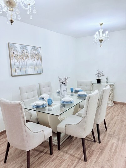 House Equipped with Ideal Location : Tec Monterrey : Hosp Angeles : Invoice