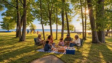 Granny`s Cabin Outdoors Picnic 2