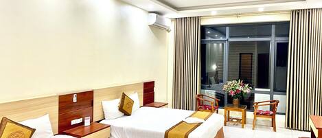 Deluxe Double Room, Balcony | Desk, free WiFi