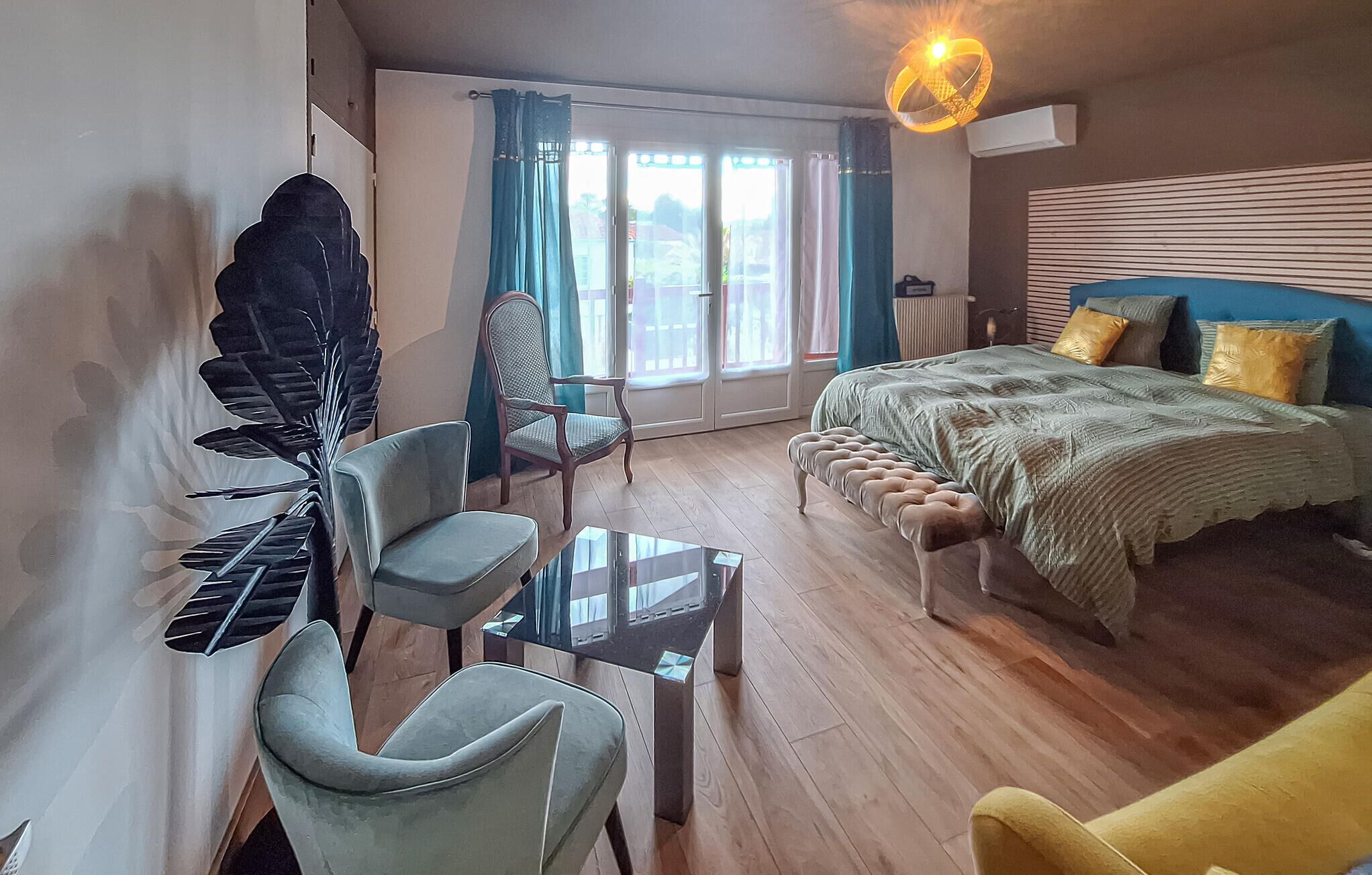 4 chambres, fer et planche à repasser, Wi-Fi gratuit