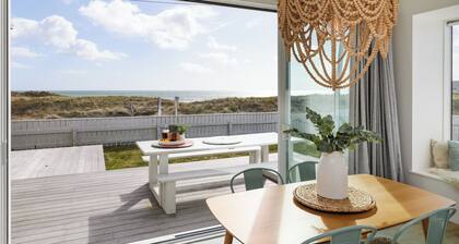 Stunning 3-bedroom house with the best beach/ocean views