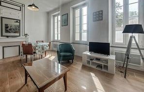 Fernseher