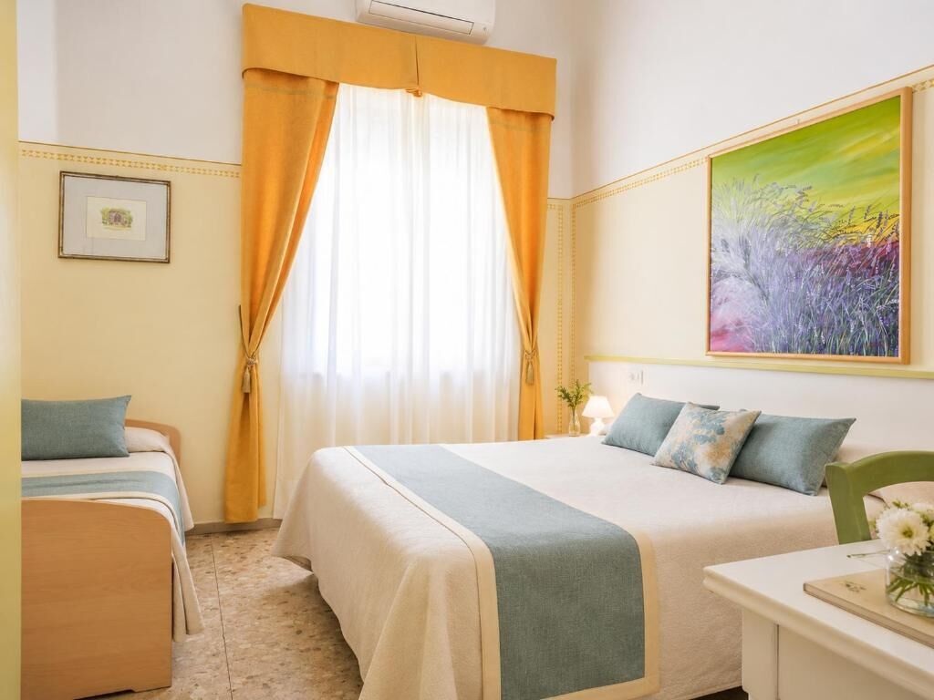 Basic Triple Room | In-room safe, free WiFi, bed sheets