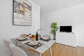 Dining - Smart Stay Lugano, Lugano, Switzerland (Lugano)