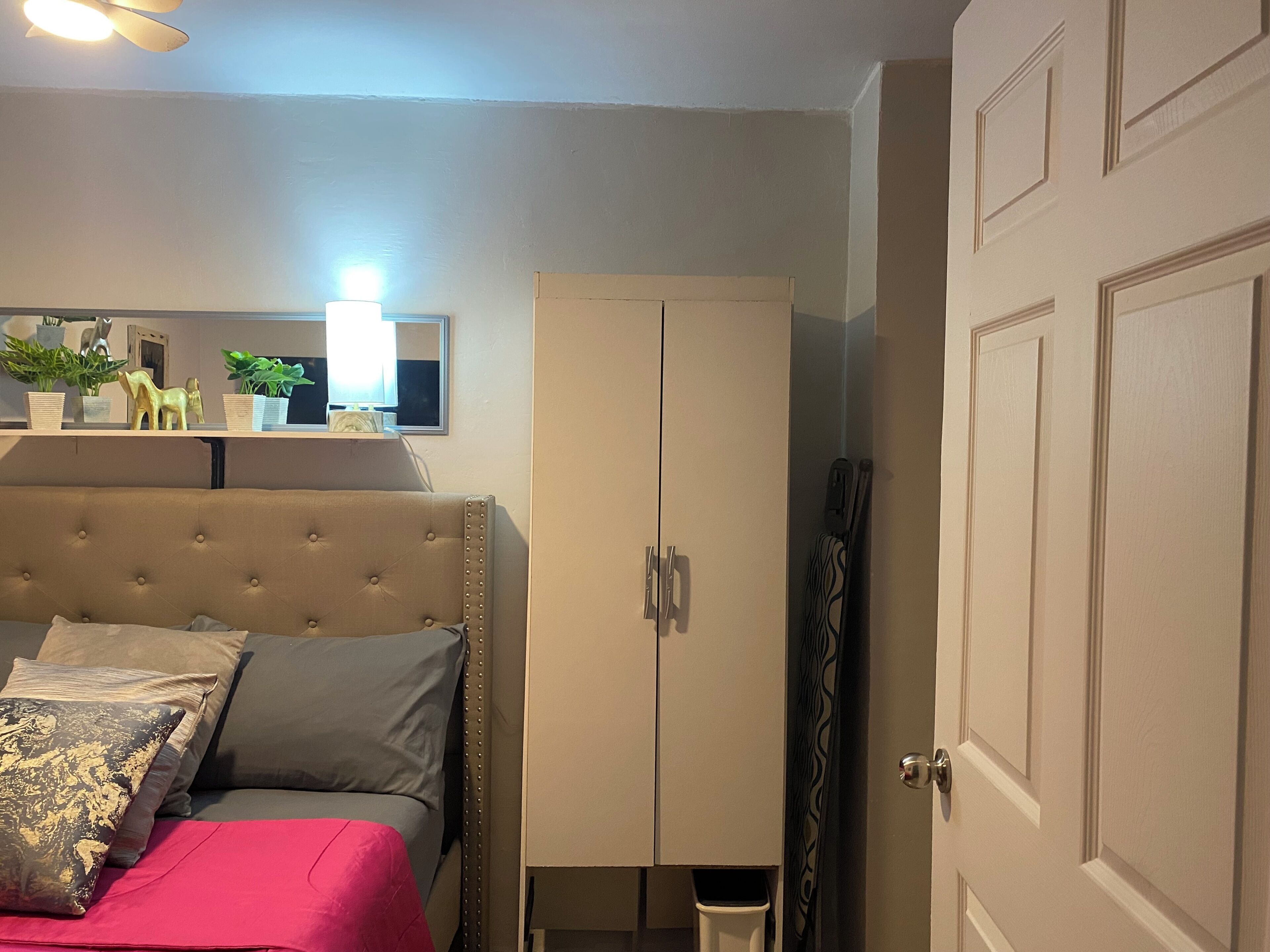 1 bedroom, iron/ironing board, WiFi, bed sheets