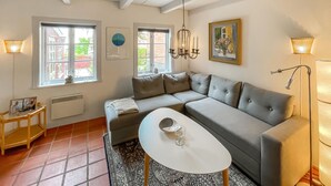 Living area - 1 bedroom gorgeous home in Stege (Stege)