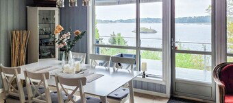 Beautiful home in Stathelle with house sea view