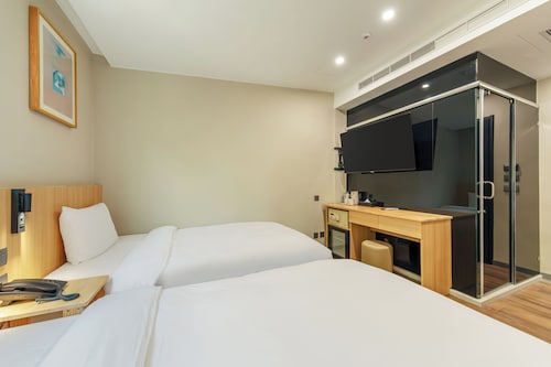 WHIYORI INN