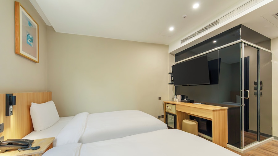 WHIYORI INN