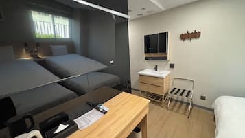 Caja de seguridad en la habitación, wifi gratis y ropa de cama