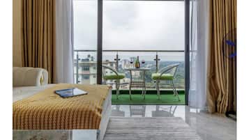 Deluxe-Apartment, Balkon, Stadtblick