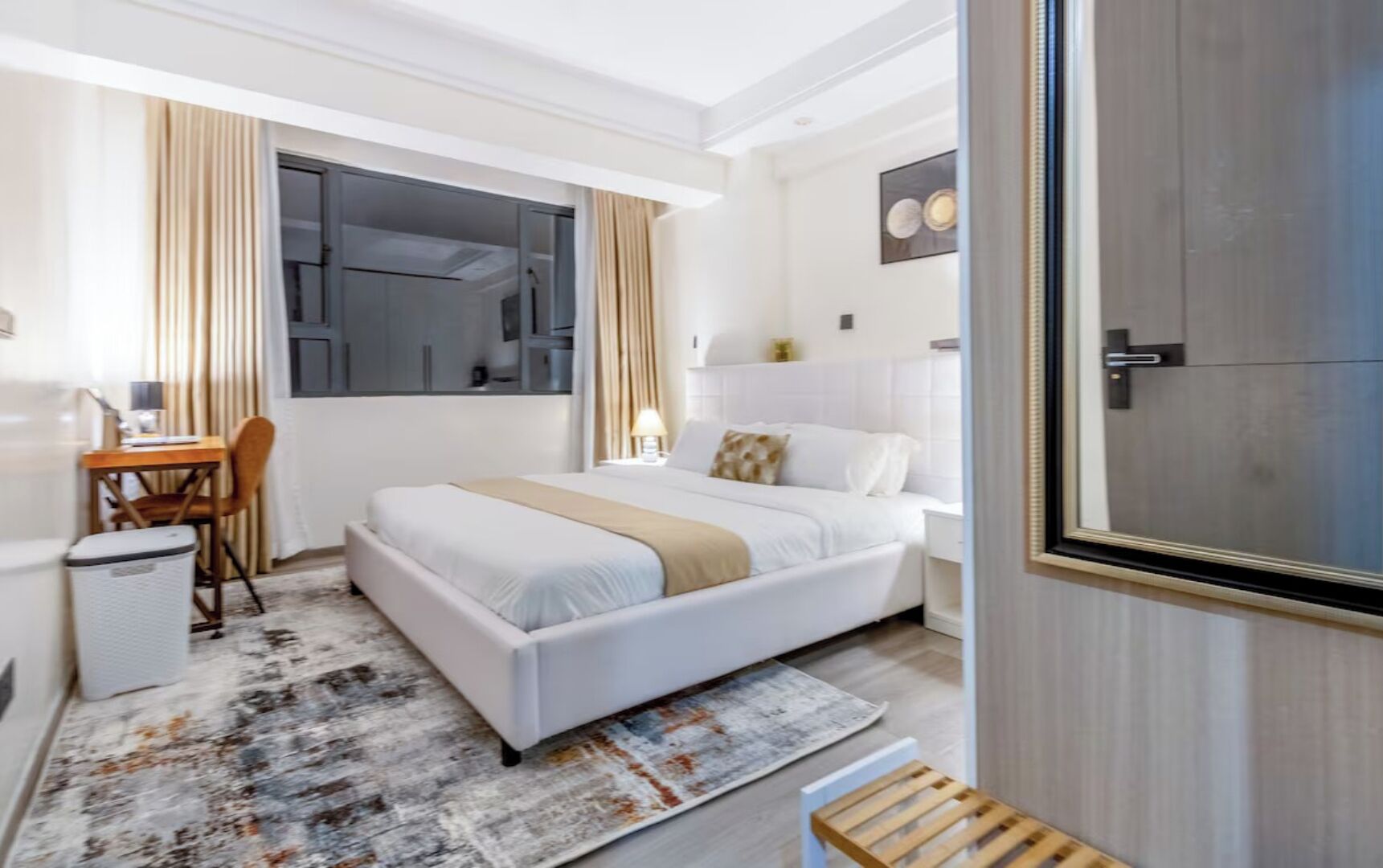 Apartemen Deluks, balkon, pemandangan kota | Wi-Fi gratis