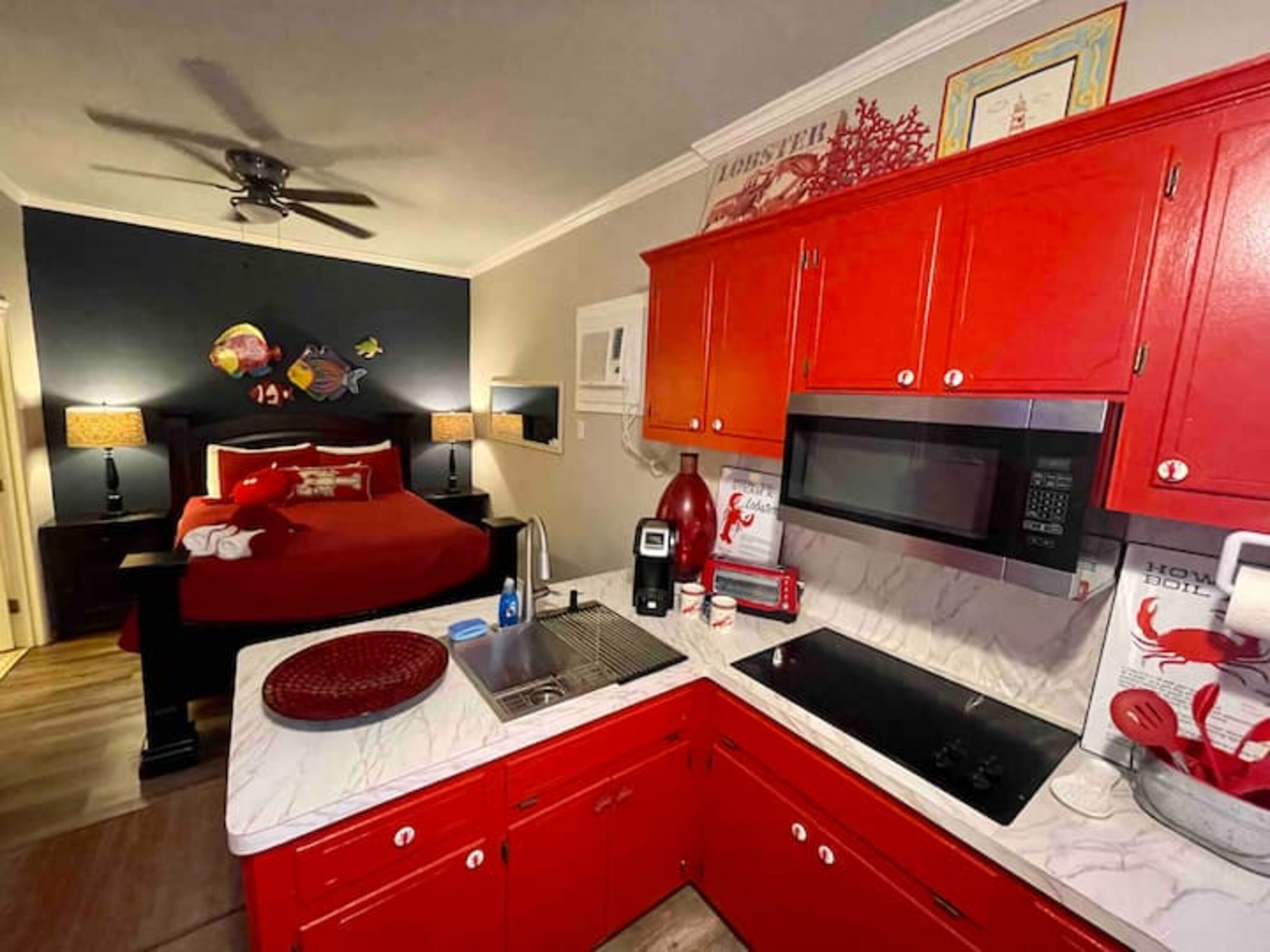 Signature Studio, 1 Queen Bed, Kitchen | Living area | 50-inch Smart TV with digital channels
