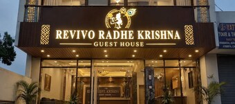 Revivo Radhe Krishna Guest House