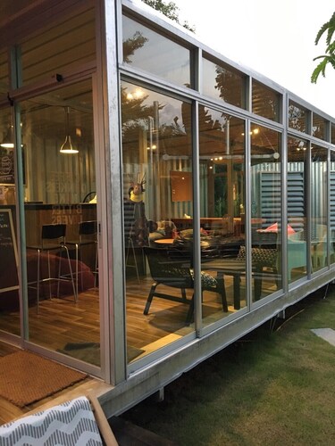Nunou cafe homestay resort