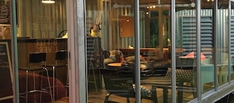 Nunou cafe homestay resort