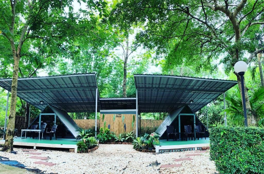 Double Room, Balcony, Courtyard View | Property grounds