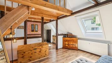 1 habitación, tabla de planchar con plancha y acceso a internet